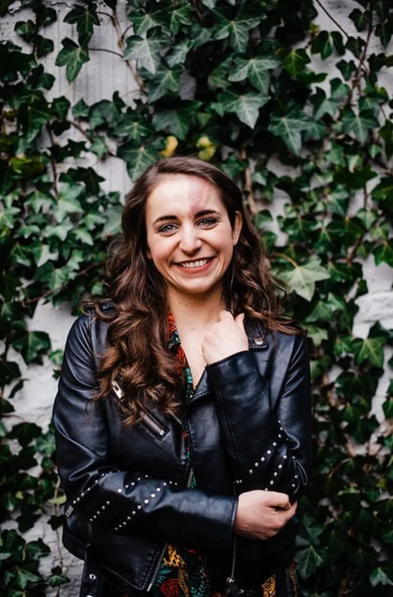 Anna Beecher (author), represented by Jenny Hewson
