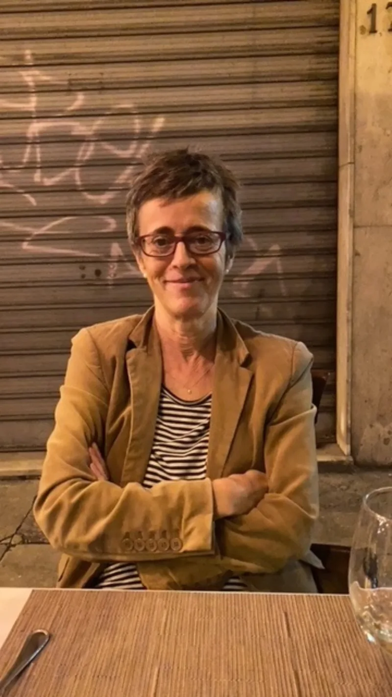 Frances Stonor Saunders (author), represented by Felicity Rubinstein